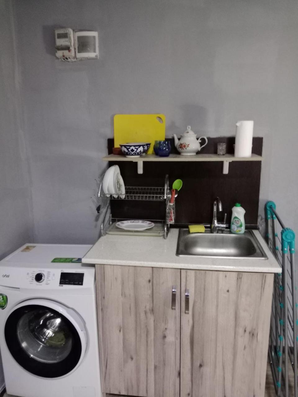 A Cozy Bedsit! Appartement Tasjkent Buitenkant foto