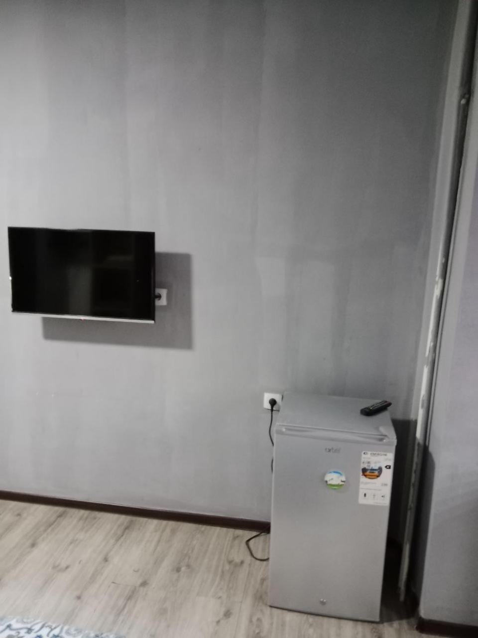 A Cozy Bedsit! Appartement Tasjkent Buitenkant foto